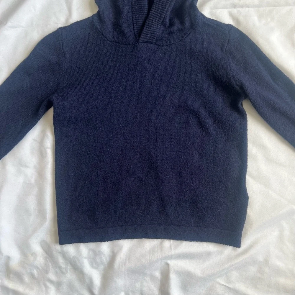 Baby Gap Navy Blue Pullover Sweater with Hood and Long Sleeves Size 12-18 Months